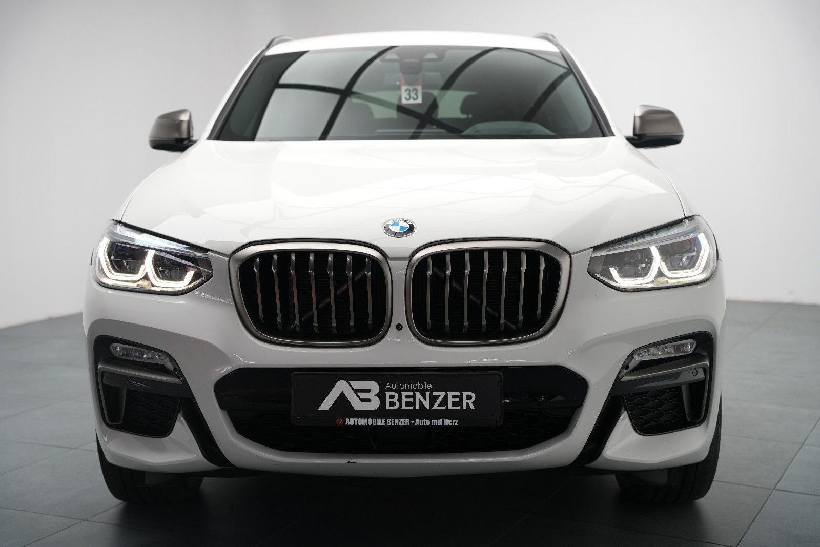 Fahrzeugabbildung BMW X4 M40 /HUD/LED/AHK/Leder/HUD/Ambiente/360°Cam/