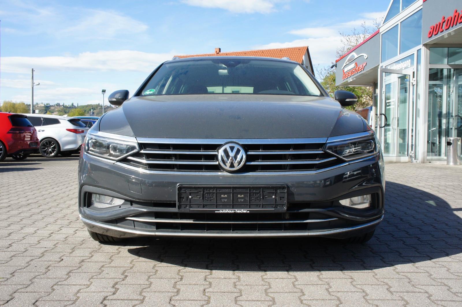 Volkswagen Passat Variant 2.0 TDI DSG Elegance *LED*AHK*