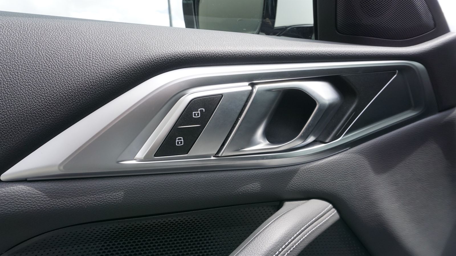 BMW 420i Coupé M Sportpaket HiFi DAB Komfortzg. Shz foto 24