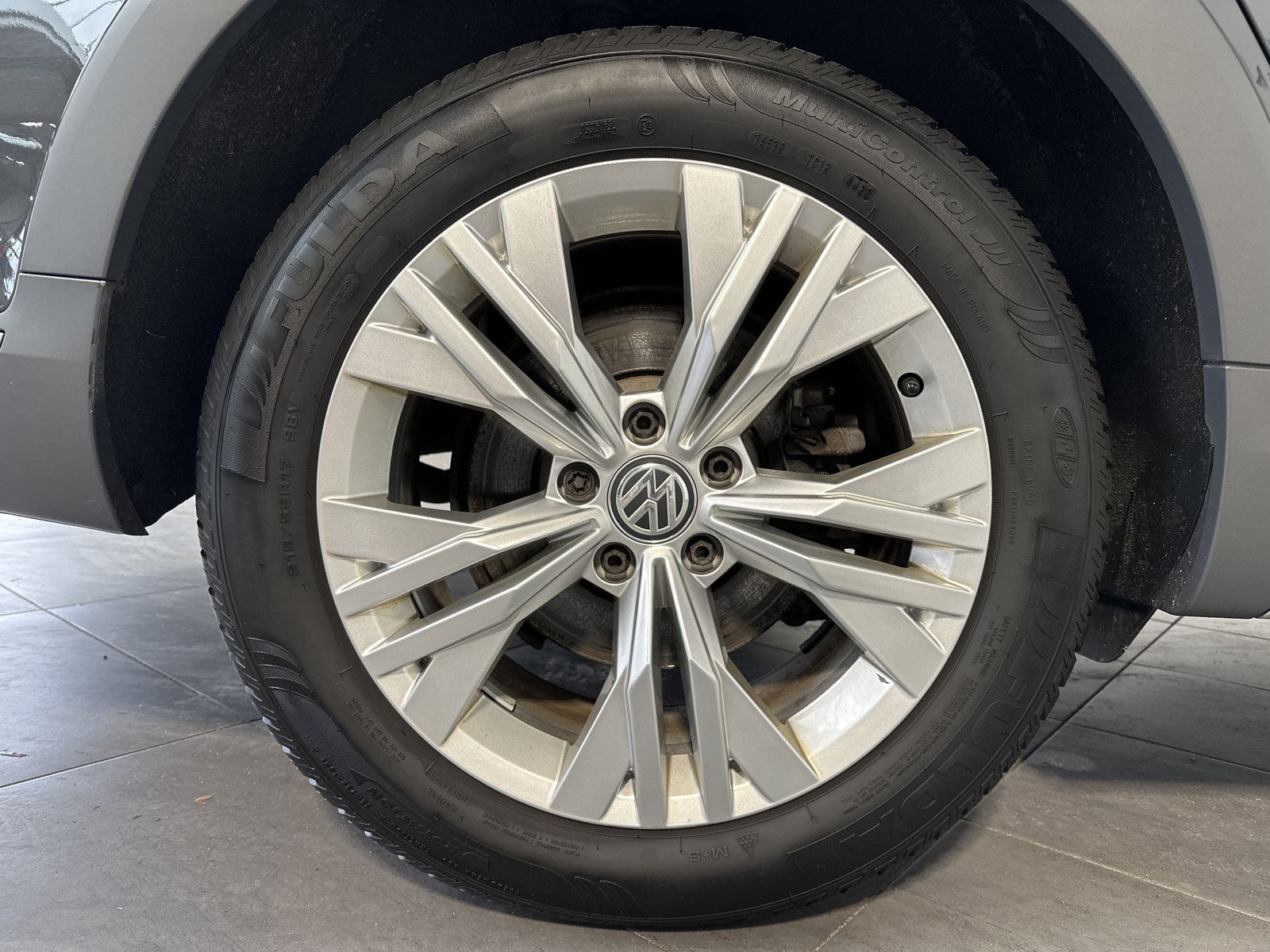 Fahrzeugabbildung Volkswagen Passat Alltrack 2.0 TSI DSG NAV+SHZ+ACC+KAMERA+2
