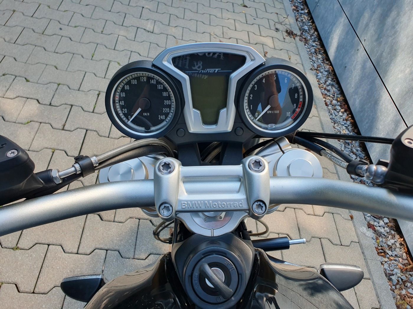 Fahrzeugabbildung BMW R nine T aus 1. Hand