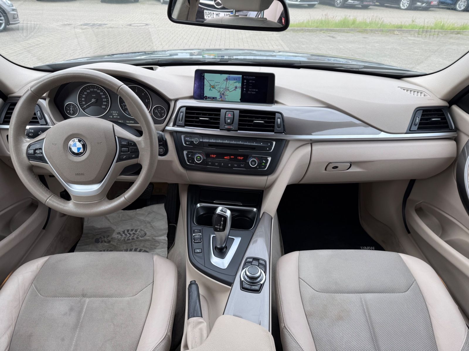 320 3 Touring 320 d xDrive*Aut.*2.HAND*NAVI*4X4*