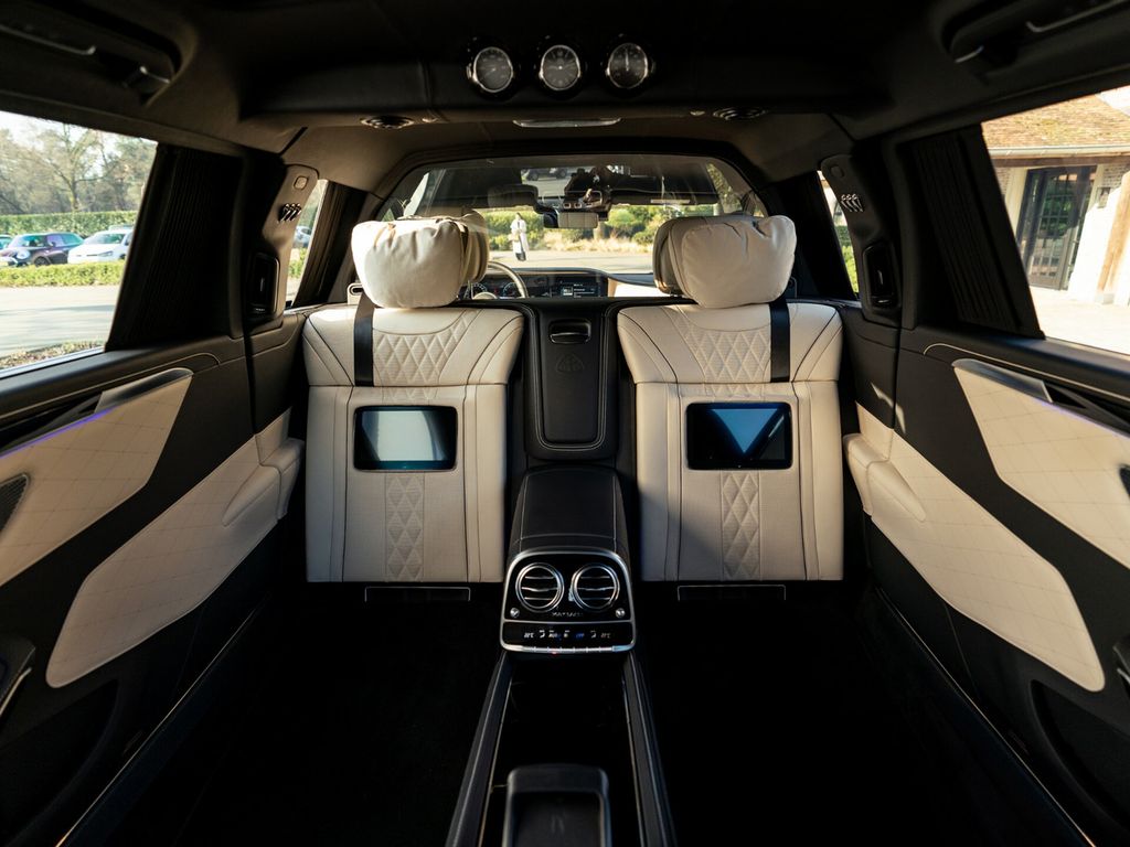 Mercedes-Benz S 650 Maybach Pullman