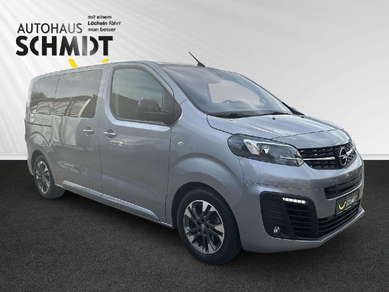Fahrzeugabbildung Opel Zafira Life Electric Tourer M 75kw