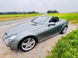 Mercedes-Benz SLK 200 KOMPRESSOR (NAVI/Automatik/Klima) - Mercedes-Benz SLK 200 aus 2010: Kompressor