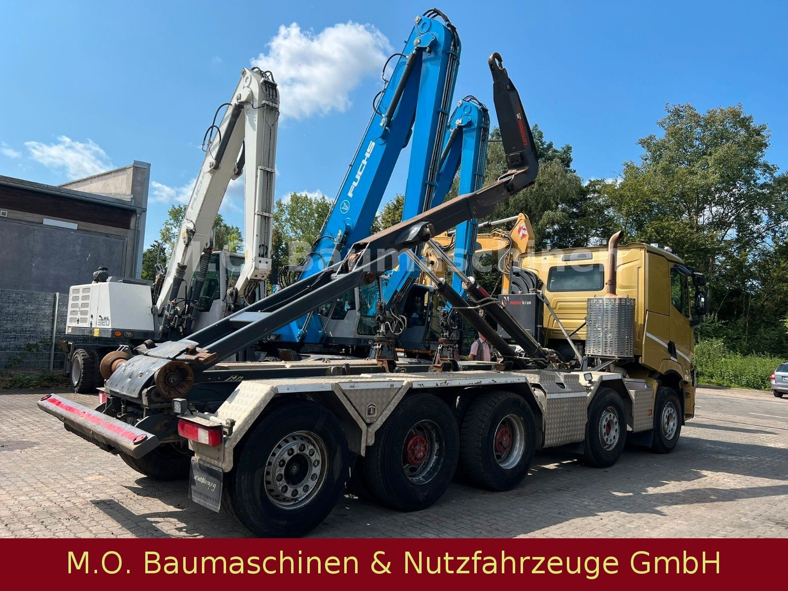 Fahrzeugabbildung Renault C 520/Hiab Multilift XR26Z65 - P- IC2B / 10x4//