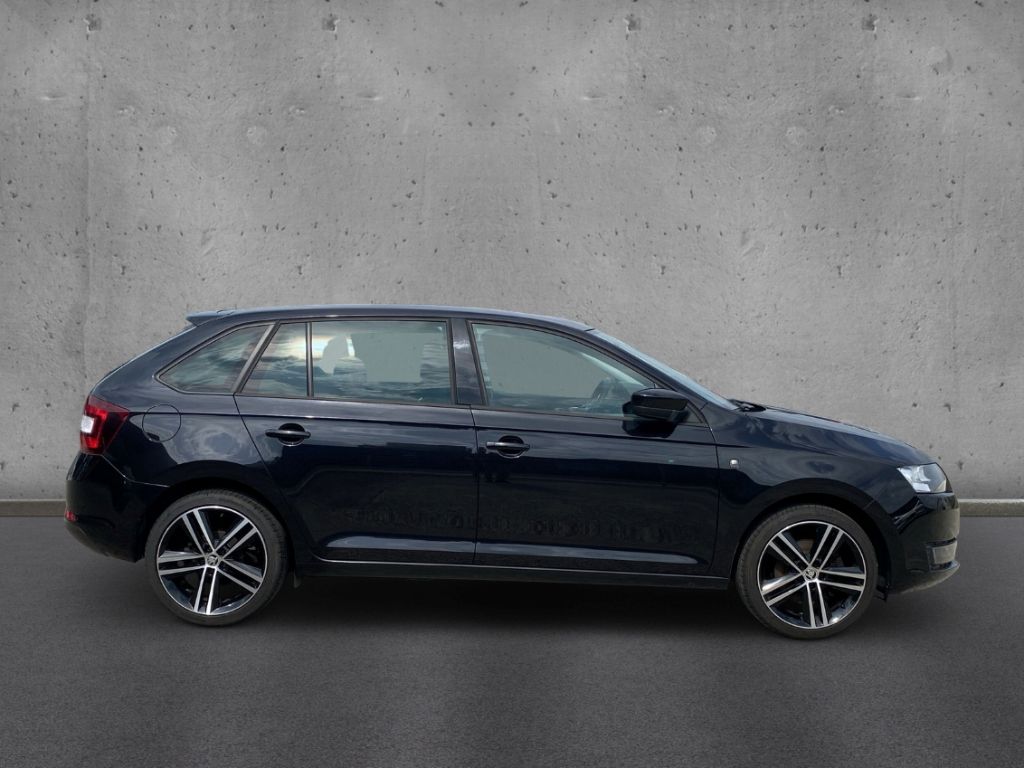 Fahrzeugabbildung SKODA Rapid SB 1.2TSI Style Plus BiXen Pano Klimaauto