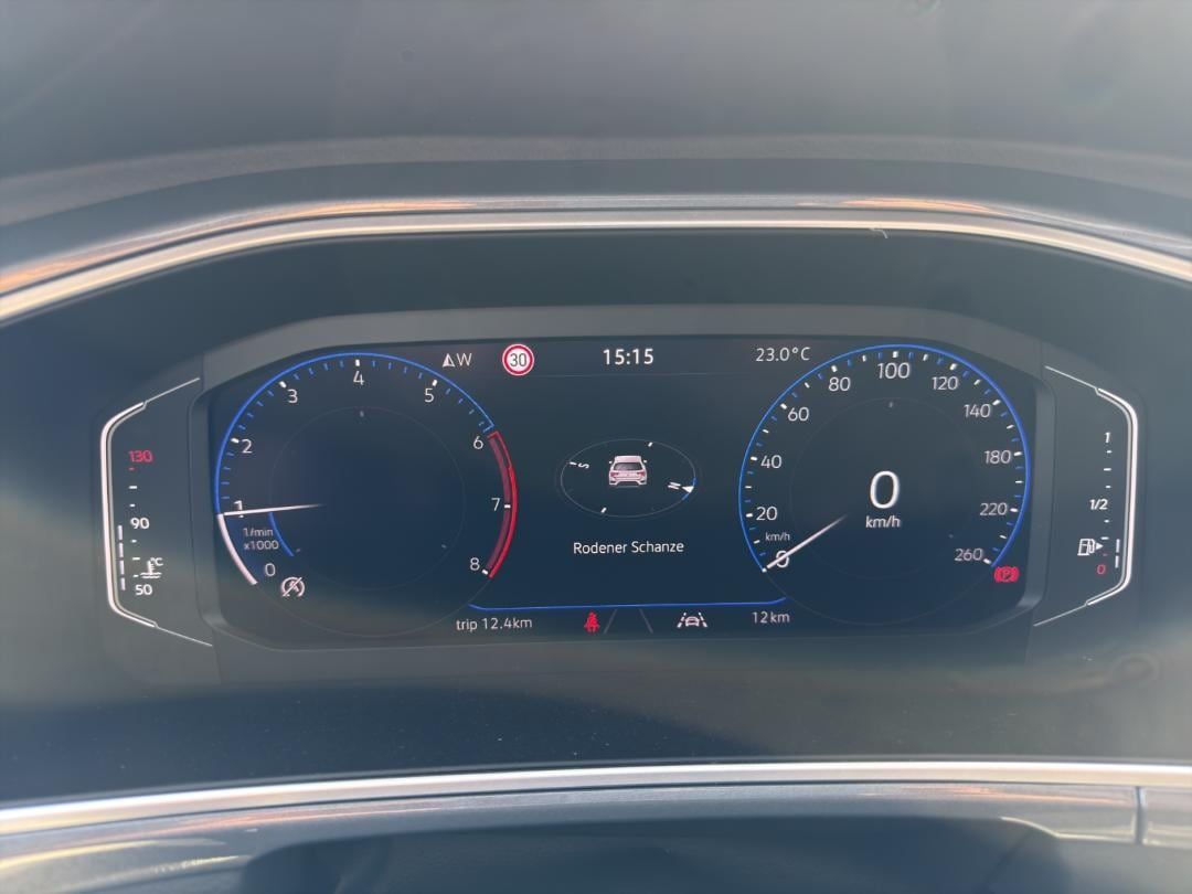 Fahrzeugabbildung Volkswagen T-Roc Style ,Easy-Open,AHK,GJR,RFK,uvm.