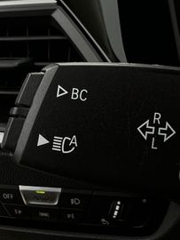 Fahrzeugabbildung BMW 330i Steptr. LiveCockpProf HuD ACC Laser HiFi DA