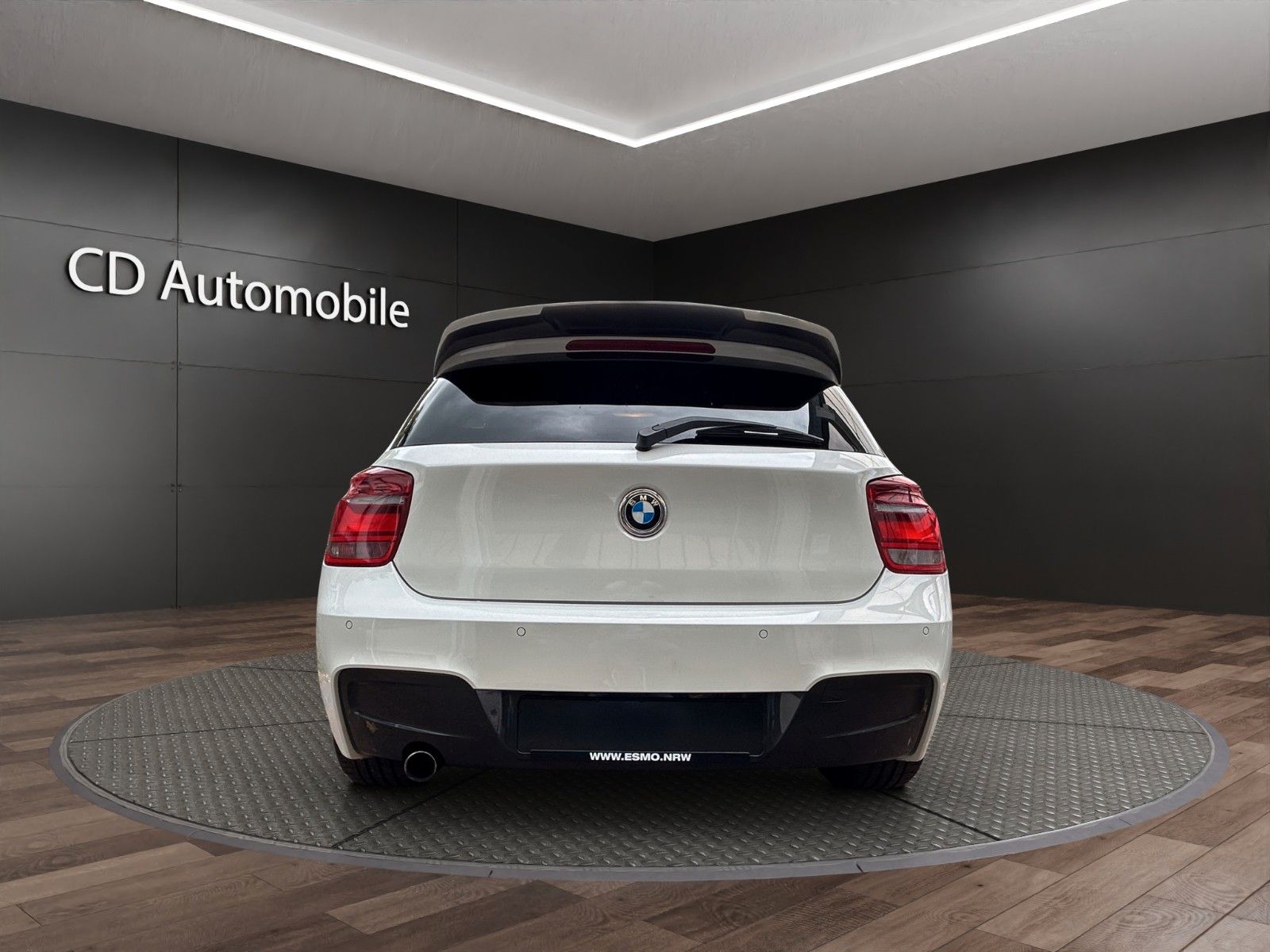 Fahrzeugabbildung BMW 116  3-trg. M Sport Paket