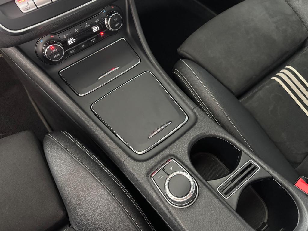 Mercedes-Benz A 220