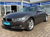 BMW 320d Limousine Head-Up Display - BMW 320: Braun, Leder