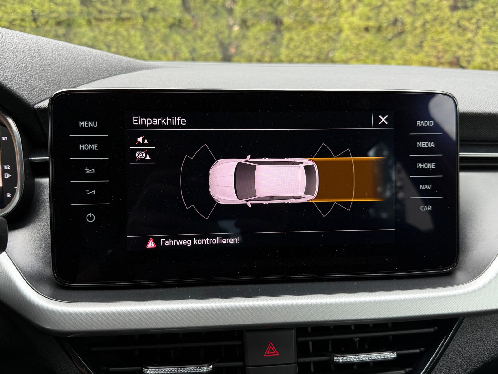 Fahrzeugabbildung SKODA Scala 1.0 TSI DSG Ambition LED+NAV+SHZ+VIRT+TEMP