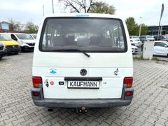 Fahrzeugabbildung T4 Kombi Transporter Bus 2.5 9-Sitzer