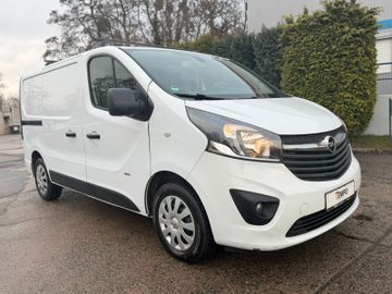 Opel Vivaro - 1