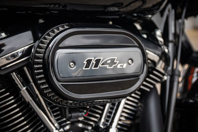 Fahrzeugabbildung Harley-Davidson ROAD KING SPECIAL 114 FLHRXS - JEKILL&HYDE -