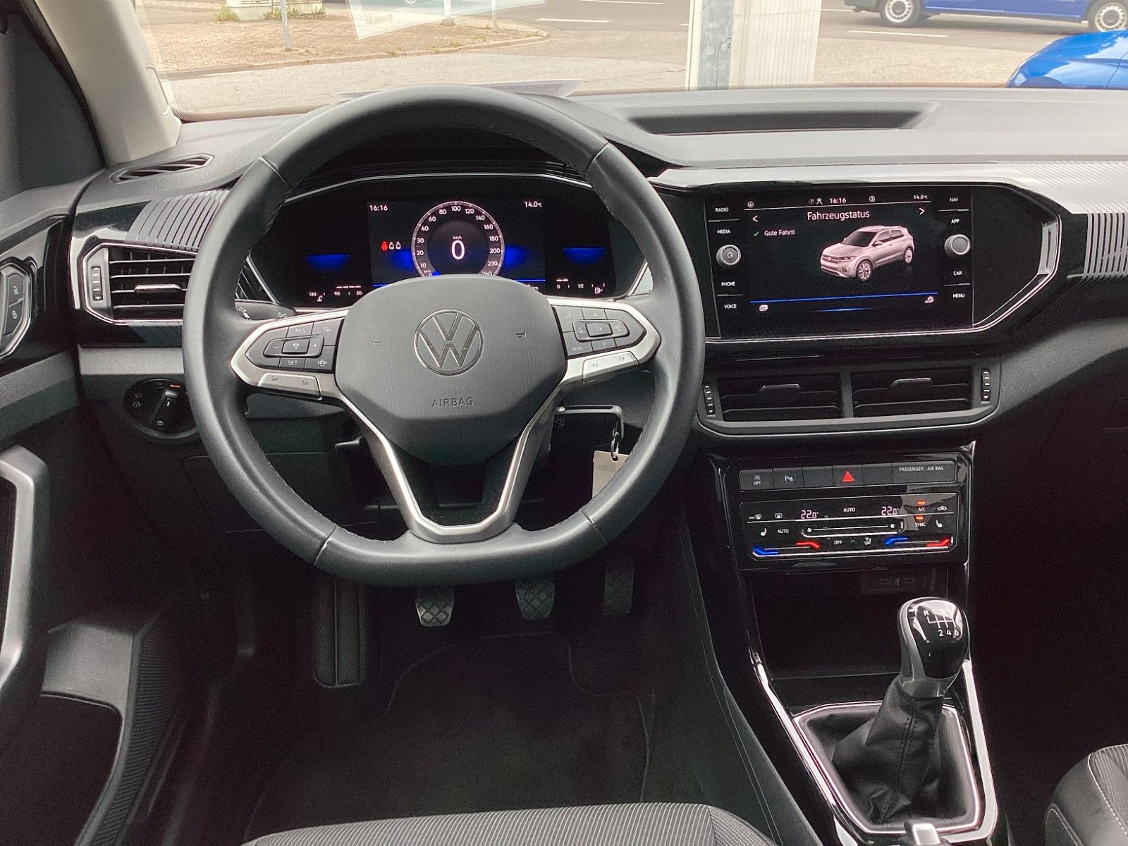 Fahrzeugabbildung Volkswagen T-Cross Style 1.0 TSI ACC LED Virtual Cockpit