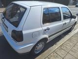 Volkswagen Golf 1.8 Auto Standard - Volkswagen Golf: Standard