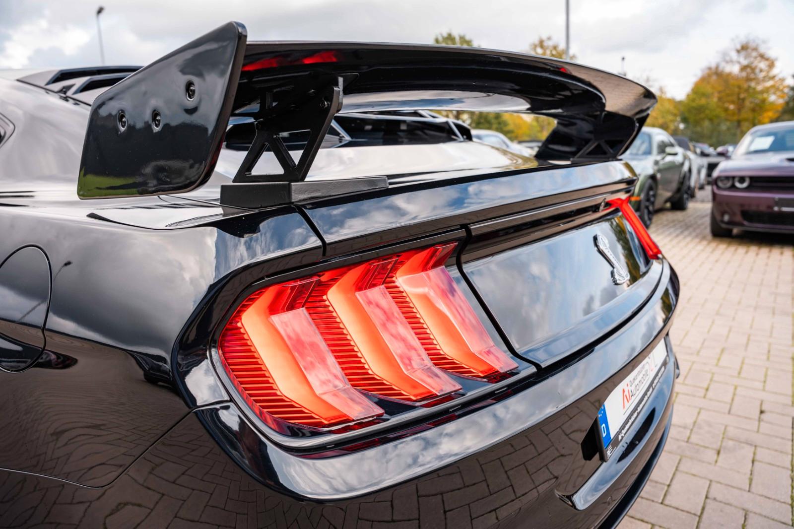 Ford Mustang GT 500 SHELBY PREMIUM SPUR TOP