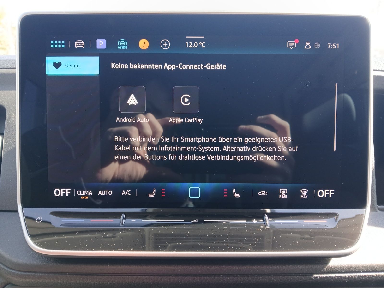 Fahrzeugabbildung Volkswagen Crafter Kasten TDI 130 kW MR 4 MOTION TLED RearV