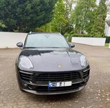 Porsche Macan - - - Porsche Unfallwagen