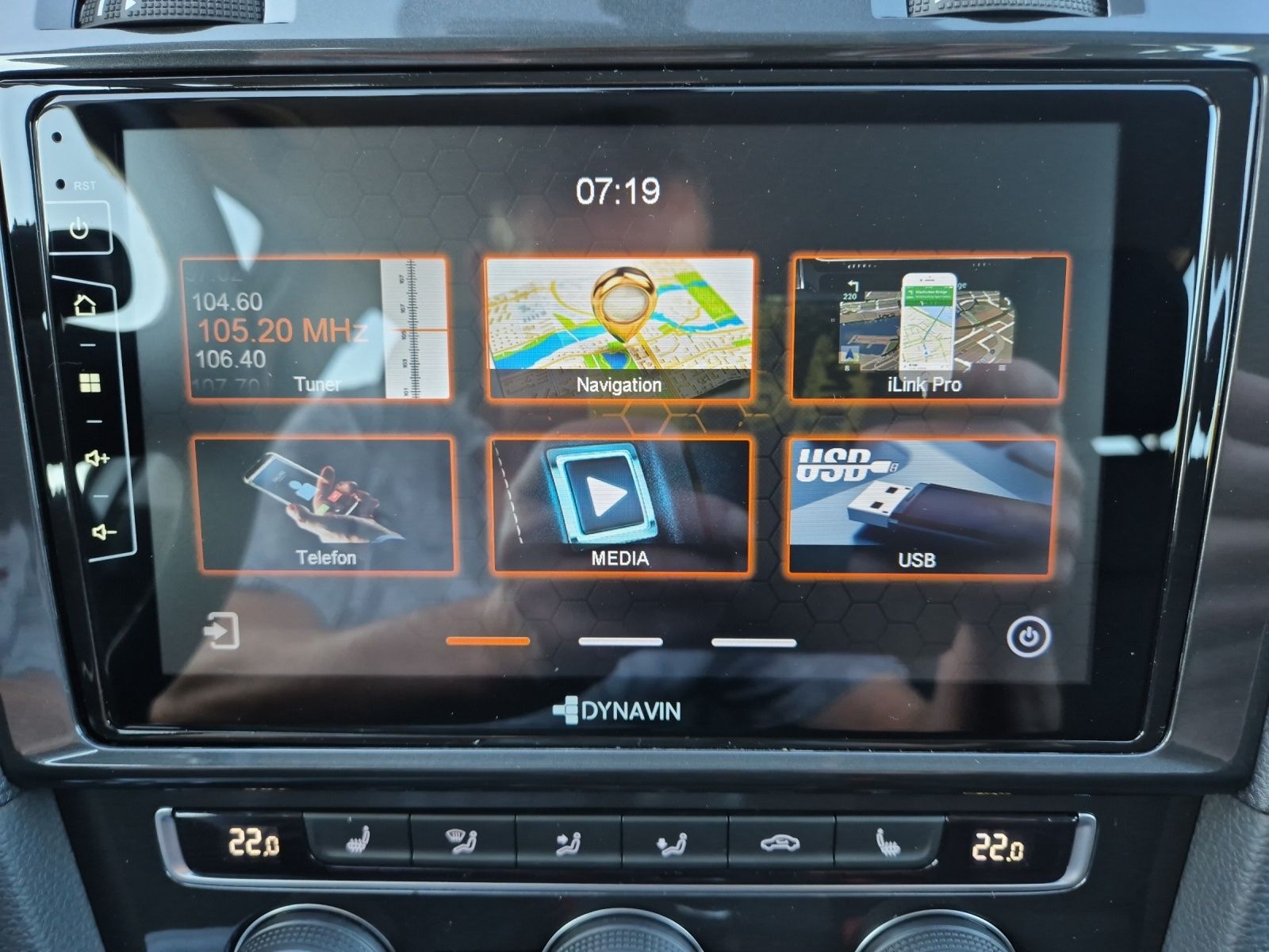 Fahrzeugabbildung Volkswagen Golf VII Variant TSI Comfortline Climatronic PDC