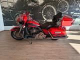 Harley-Davidson ULTRA CLASSIC ELECTRA GLIDE CVO FLHTCUSE - HARLEY-DAVIDSON TOURER