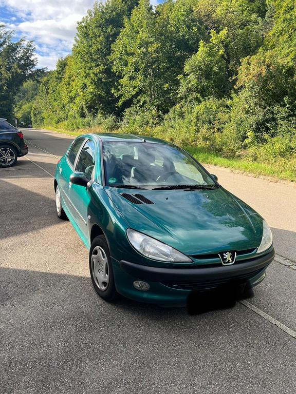 Peugeot 206
