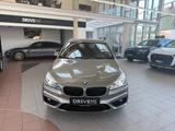 BMW 218d Active Tourer LED Sportsitze PDC Automatik - silberne BMW 218 Active Tourer
