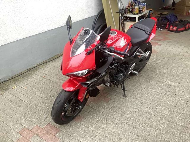 Honda Cbr650r