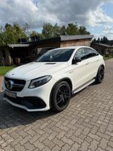 Mercedes-Benz GLE 63 AMG Coupé ehemalige UVP ab Werk 141.640 € - Mercedes-Benz: Coupé, E63