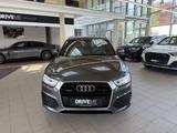 Audi Q3 2.0TDI S-Tronic Quattro 3x S-Line Kamera Lede - Audi Q3 mit Diesel-Antrieb: Allradantrieb