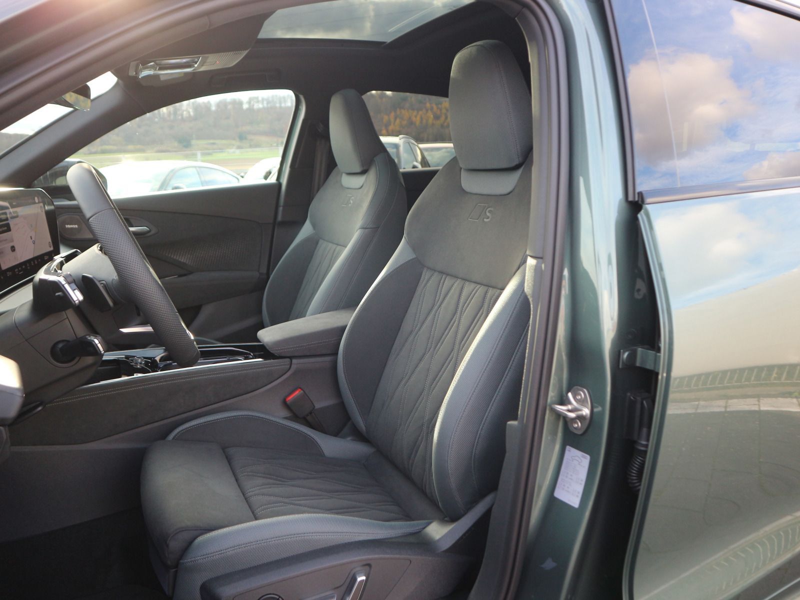 Audi Q3 - Bild 12