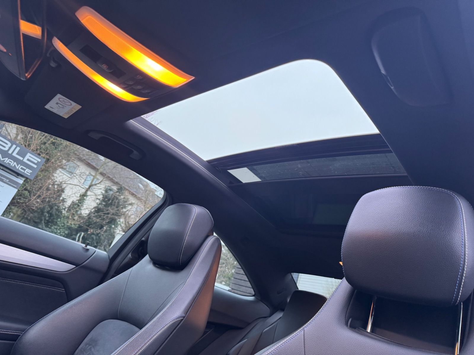 Fahrzeugabbildung Mercedes-Benz C 180 C -Klasse Coupe AMG-Line*Pano*Kamera*LED