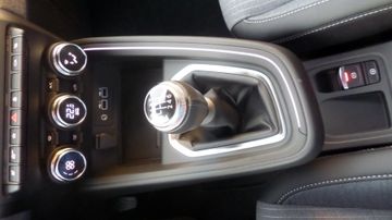 Renault Clio KISS TCe 90 PS mit Winterpaket Navi, Rückfa