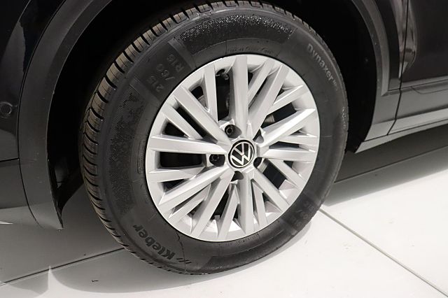 T-Roc 2.0 TDI LIFE FAHRSCHULUMBAU ACC LED AHK BT