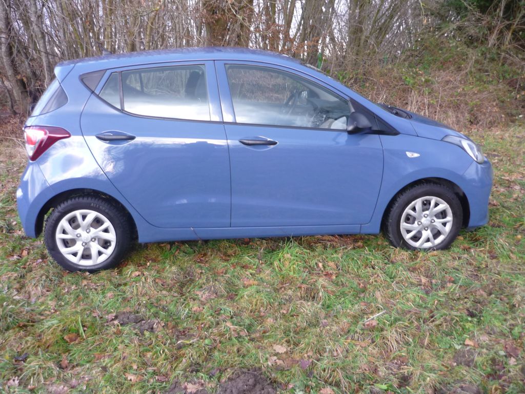 Image of Hyundai i10