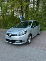 Renault Grand Scenic 2.0 Benzin BOSE EDITION - silberne Renault Grand Scenic
