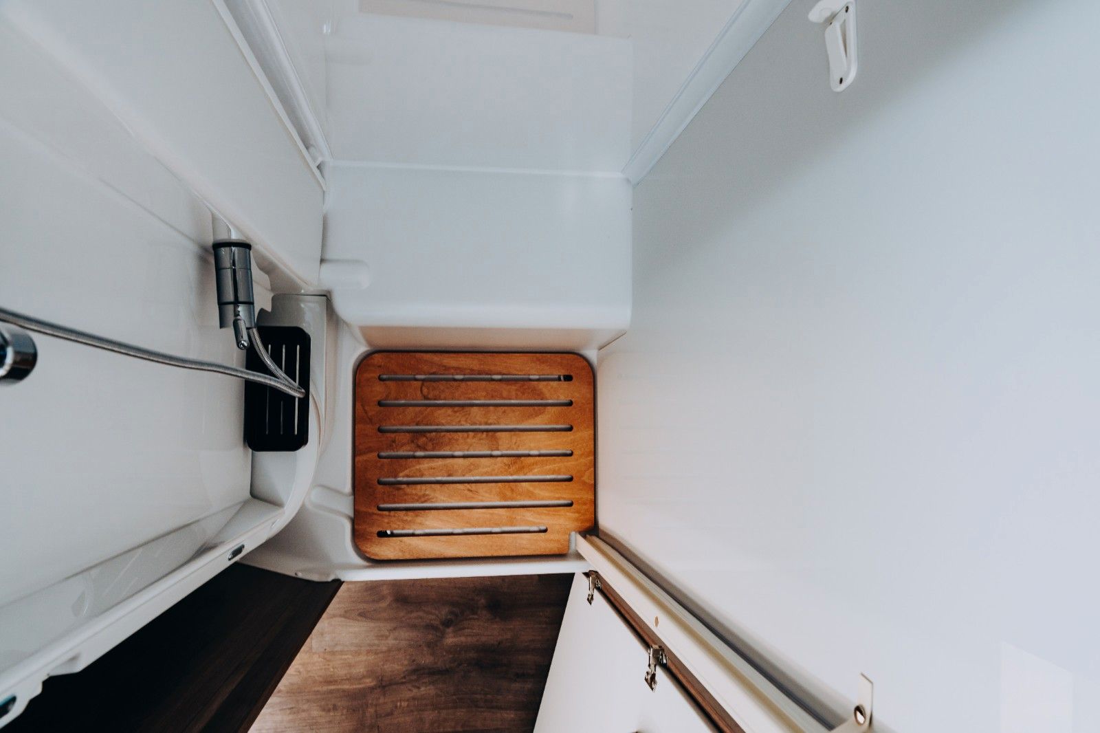 Fahrzeugabbildung Carado V347 pro+ Modell 2026  SIE SPAREN € 4.164 €