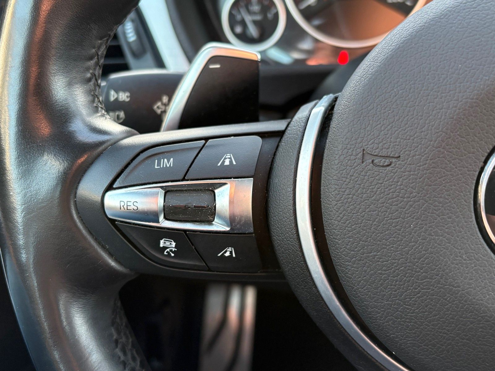 Fahrzeugabbildung BMW 320d xDrive GT M SPORTPAKET Navi Leder Xenon Pan