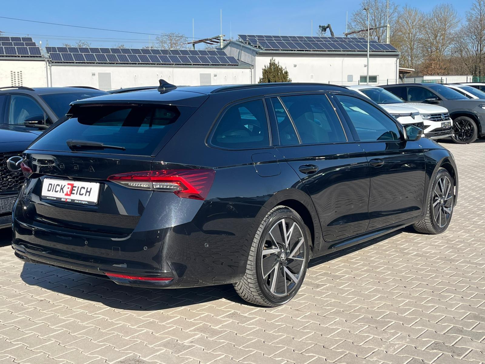 Skoda Octavia 1.5 DSG Sportline PANO*MATRIX*AHK*5J.GAR