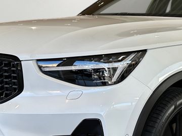 Volvo XC40 Plus Black Edition 2WD*360°*Licht-P*