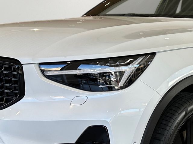 Volvo XC40 Plus Black Edition 2WD*360°*Licht-P*