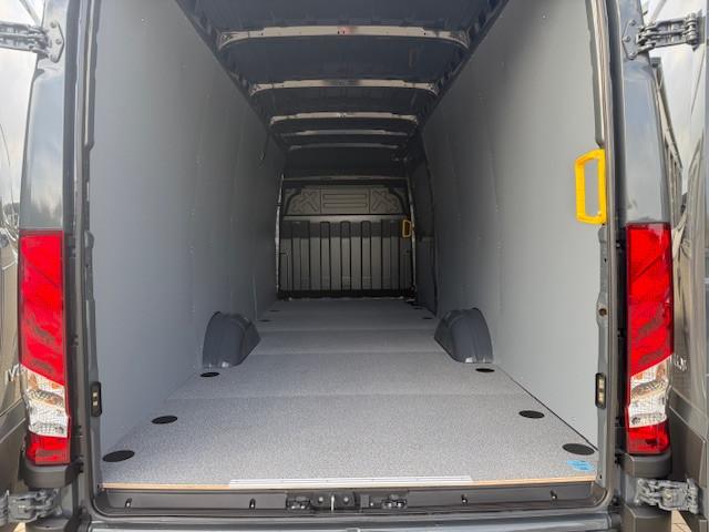 Iveco Daily 35S18 L4H2 16m³ Aut.+AHK+ACC+NAVI+KAMERA