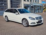 Mercedes-Benz C 220 C T-Modell C 220 T CDI BlueEfficiency - Mercedes-Benz C 220 mit Diesel-Antrieb: Kombi, Schaltgetriebe