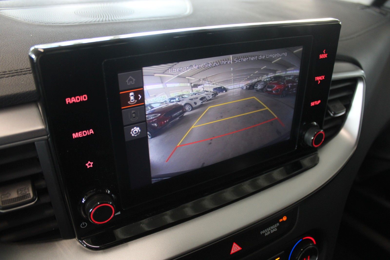 Fahrzeugabbildung Kia cee'd SW 1,5T Prestige Aut. SHZ LHZ ACC CAM uvm.