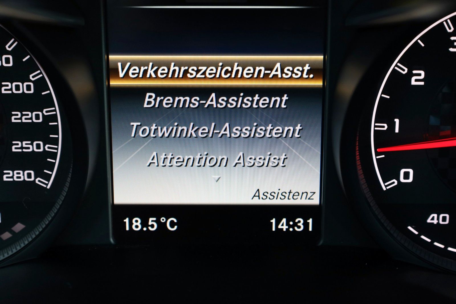 Fahrzeugabbildung Mercedes-Benz GLC 43 AMG 4M Leder,Navi,LED,Panorama,Burmester