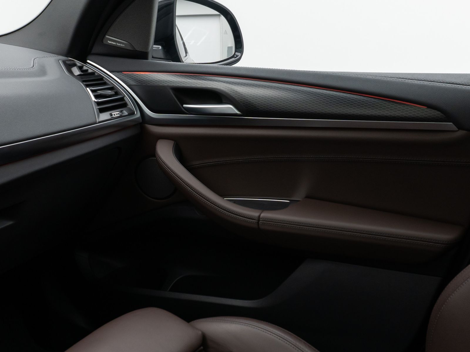 Fahrzeugabbildung BMW iX3 Impressive M Sport Panorama 360°HUD DAB H/K