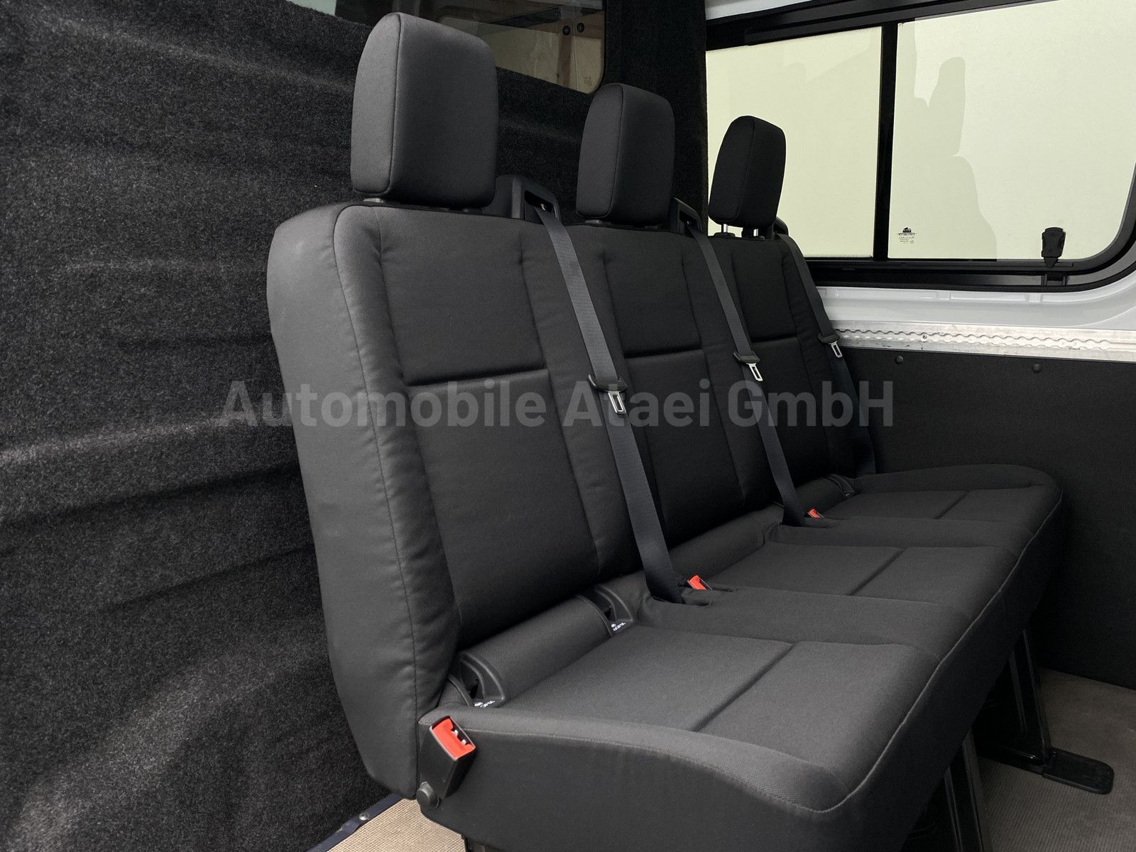 Fahrzeugabbildung Mercedes-Benz Sprinter 317 *MIXTO MAXI* 6-SITZE (9542)