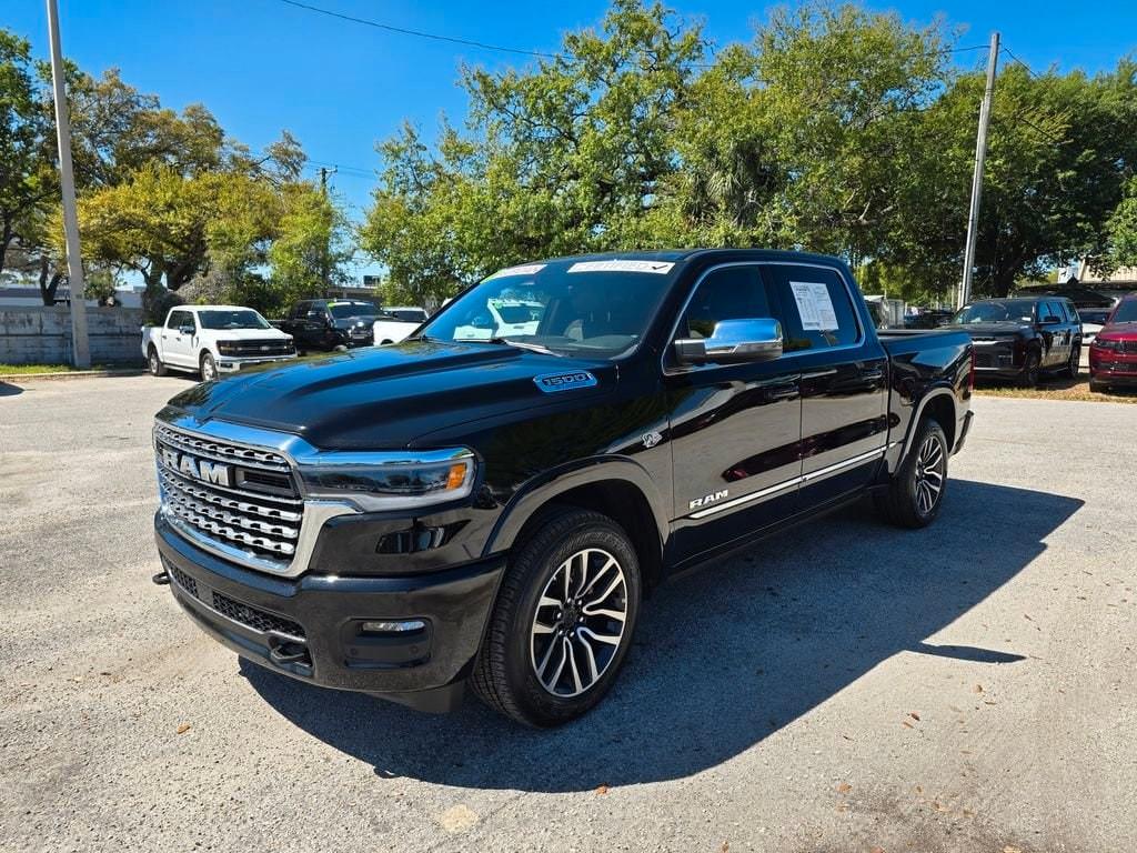 Dodge RAM 1500 Limited  V8 MY26